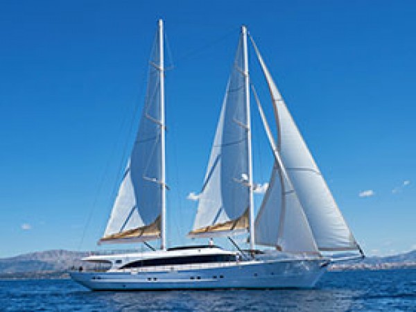 yacht charter samos greece